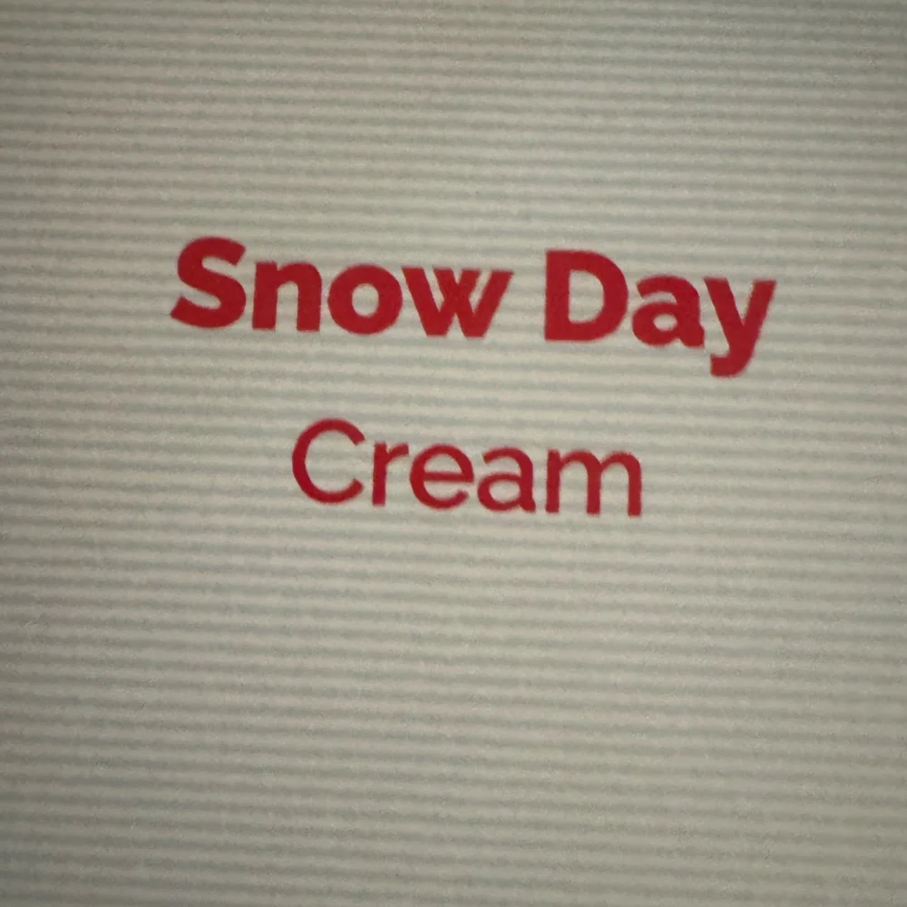 Cath Kidston”Snow day”in creamQueen Sheet Set- zoom in for details! Festive fun!
